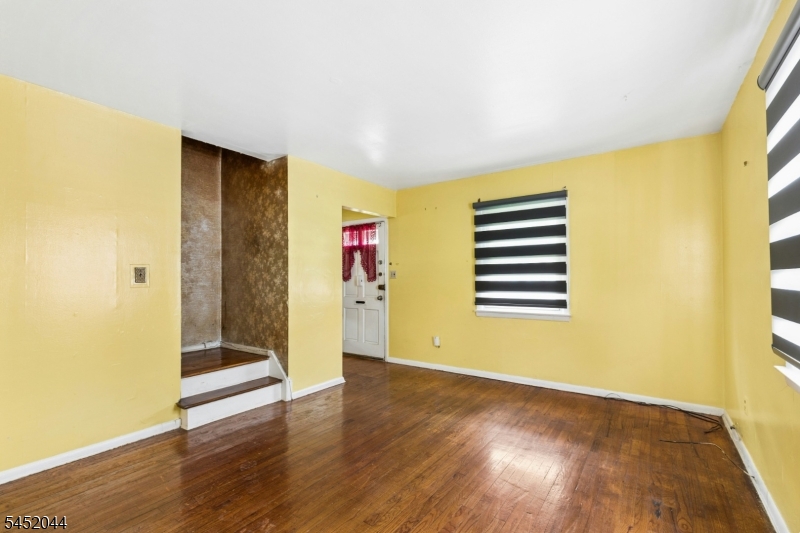721 Union St Property Photo 4