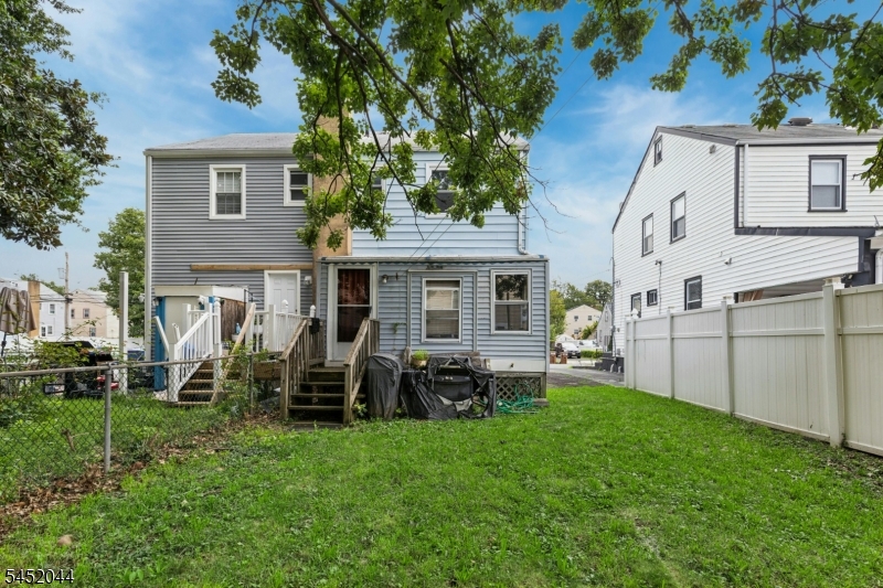 721 Union St Property Photo 13