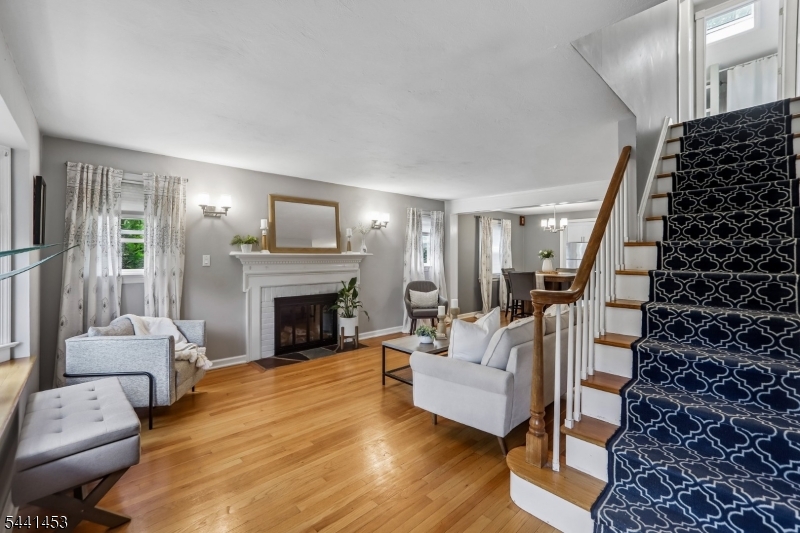 1661 Ramapo Way Property Photo 3