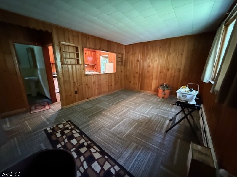 103 Edgewood Ln Property Photo 6