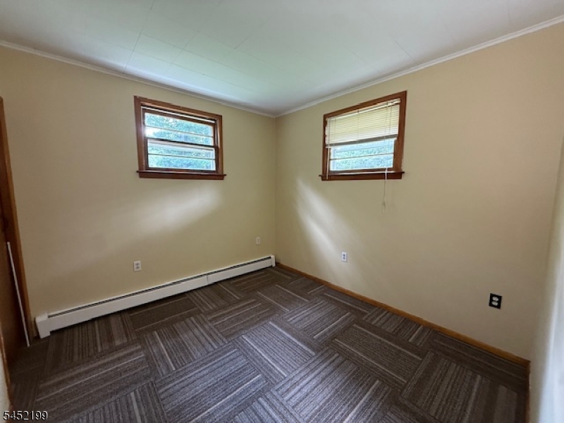 103 Edgewood Ln Property Photo 9