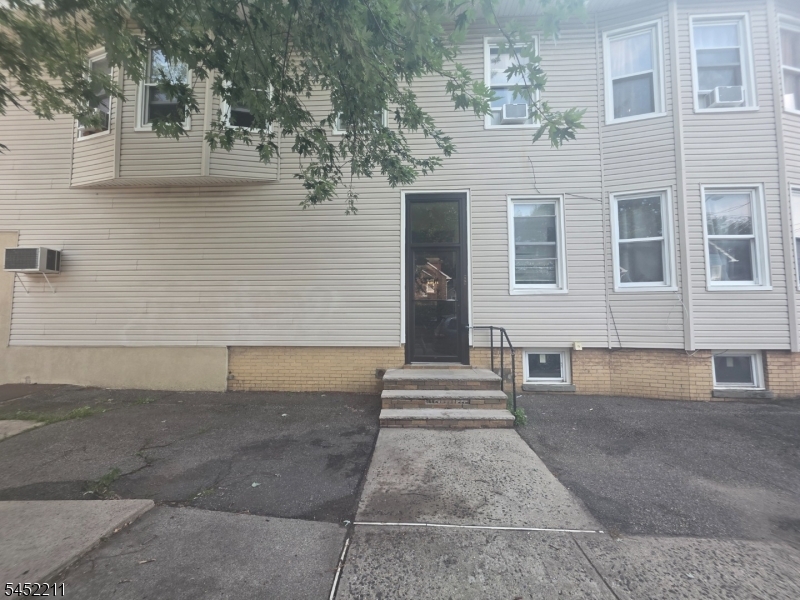 17 Maolis Ave Property Photo 17