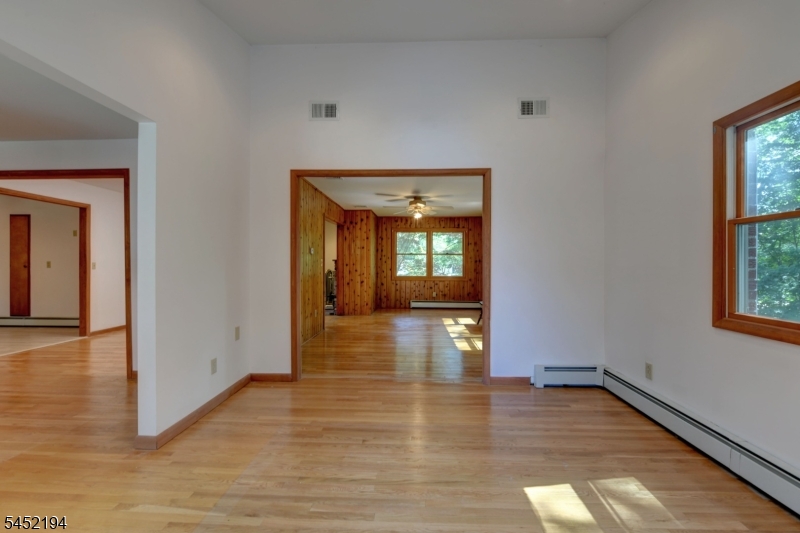 34 Knoll Rd Property Photo 7