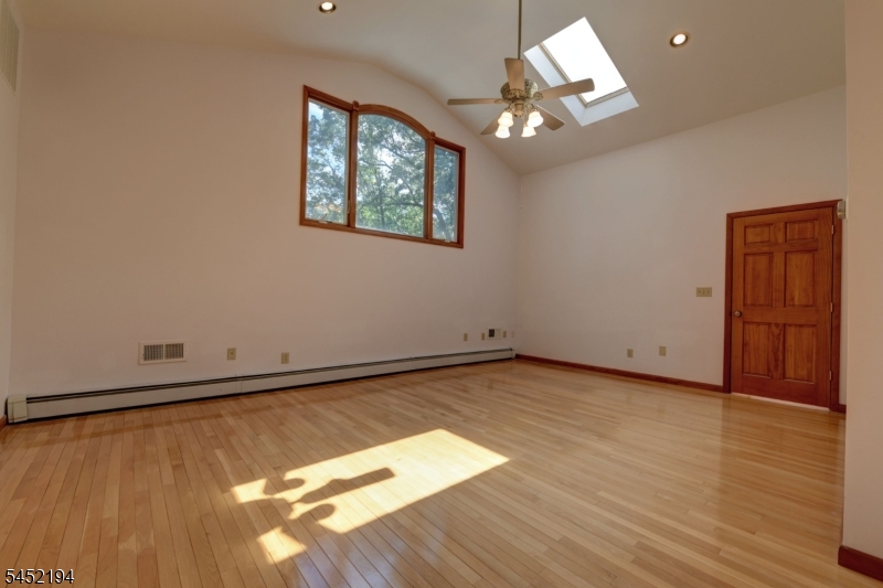34 Knoll Rd Property Photo 26