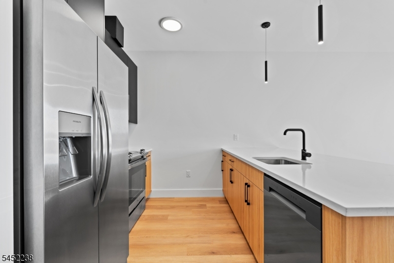 39 Madison St 508 Property Photo 10