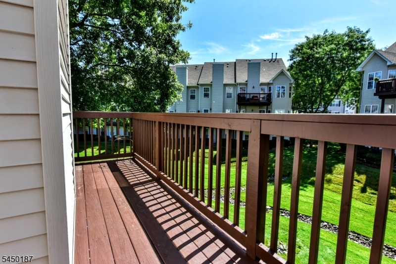 311 Cambridge Dr Property Photo 11