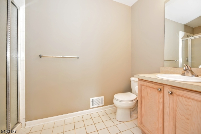 311 Cambridge Dr Property Photo 16