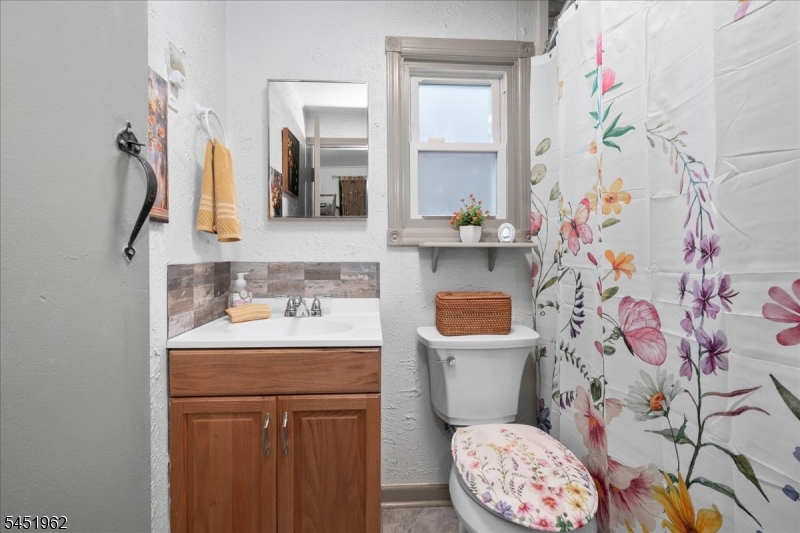 45 Kennedy Ave Property Photo 32