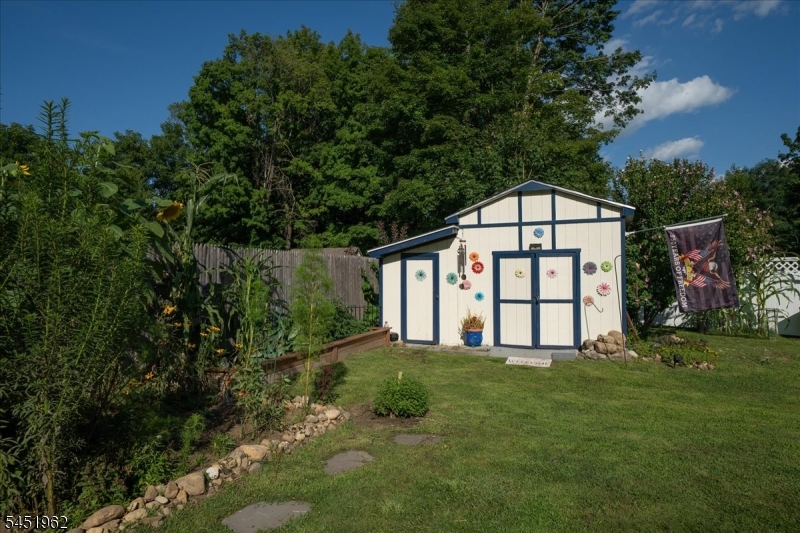 45 Kennedy Ave Property Photo 38
