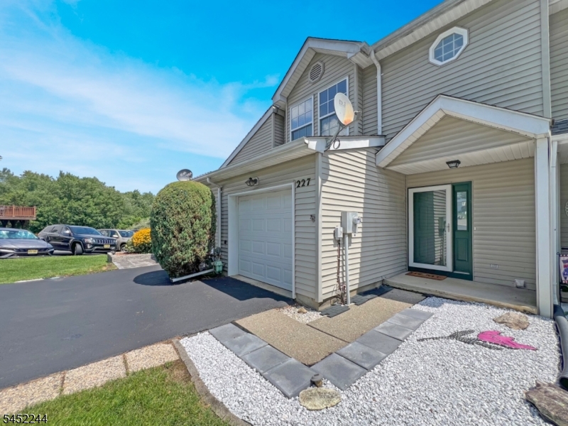 227 Canal Way Property Photo 2
