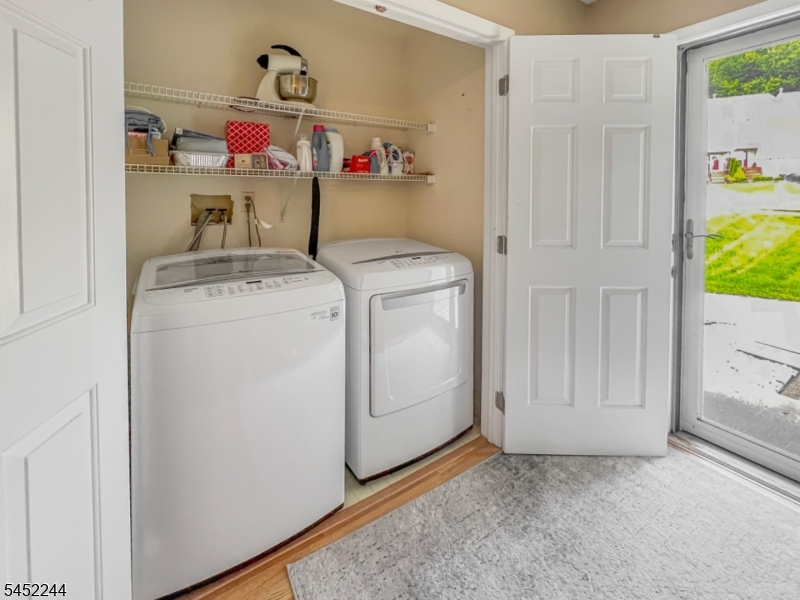 227 Canal Way Property Photo 11