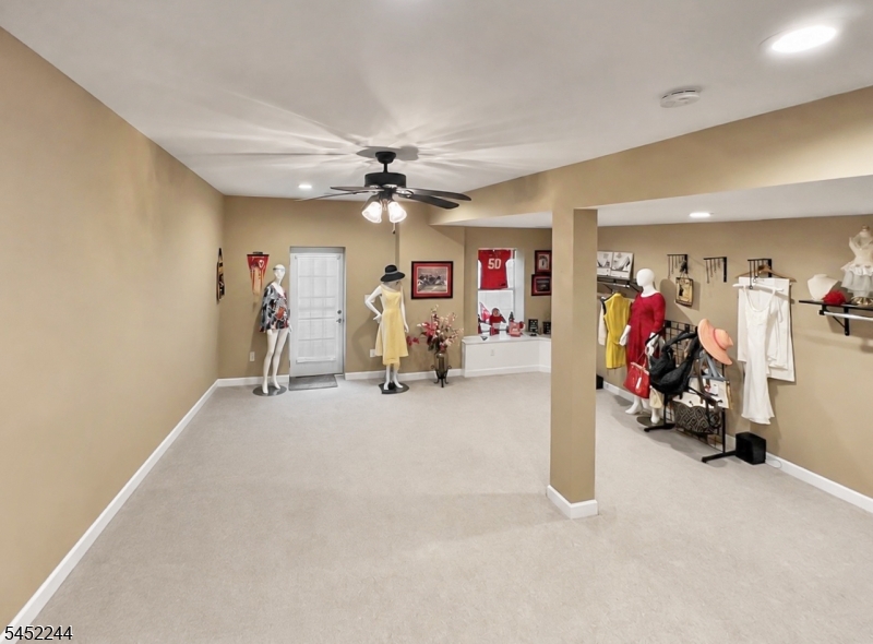 227 Canal Way Property Photo 19