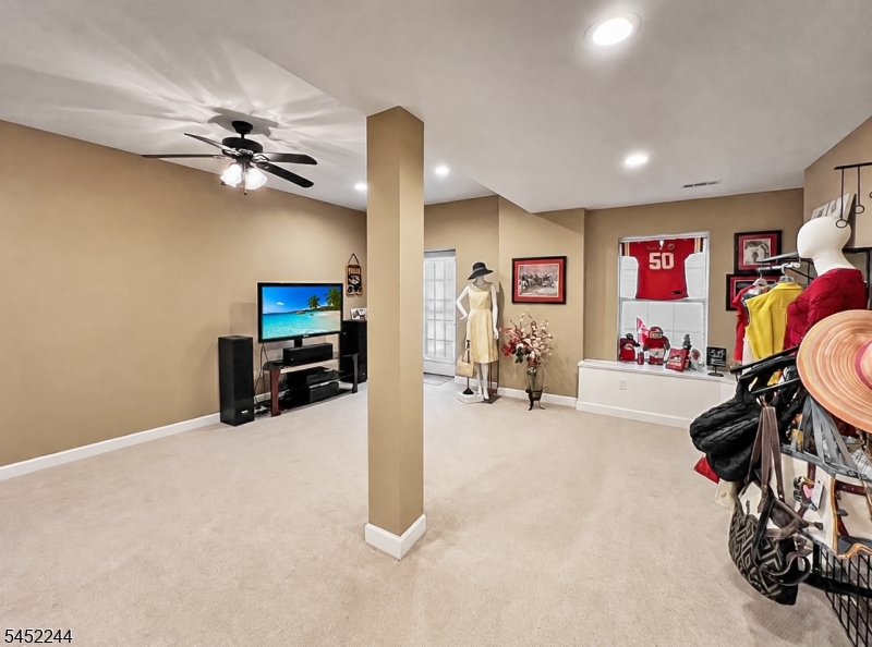 227 Canal Way Property Photo 21