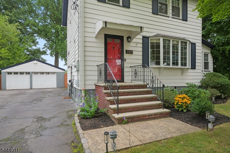 166 Tooker Avenue Property Photo 38