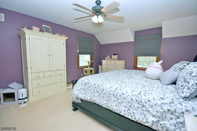 1 Chrystal Dr Property Photo 17