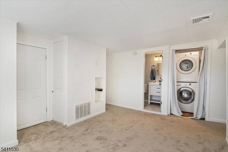 9 Diller Ave 2 Property Photo 13