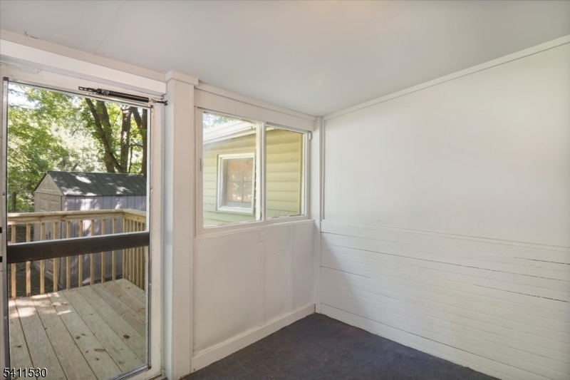 9 Diller Ave 2 Property Photo 22