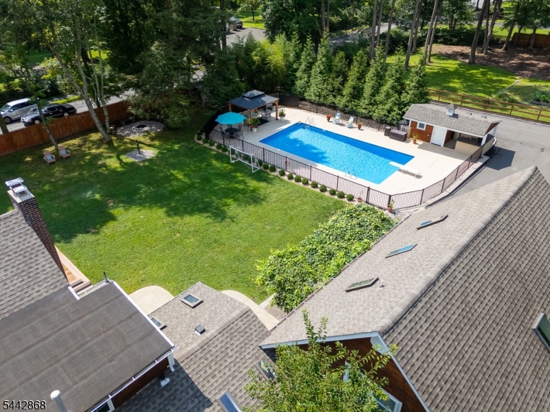 1230 Terrill Rd Property Photo 8
