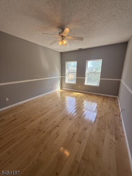 312 Brittany Dr 312 Property Photo 16