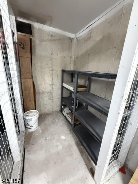 312 Brittany Dr 312 Property Photo 18