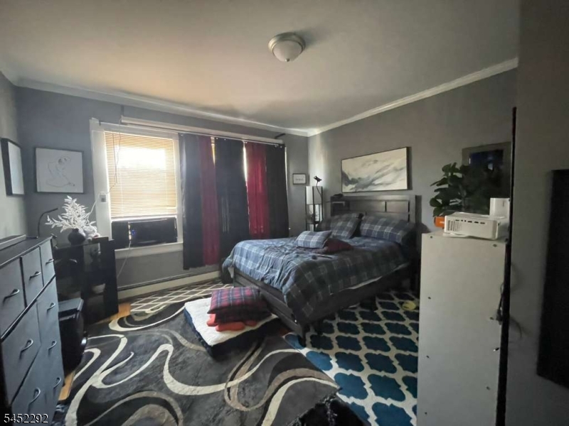 13 Windsor St Property Photo 10