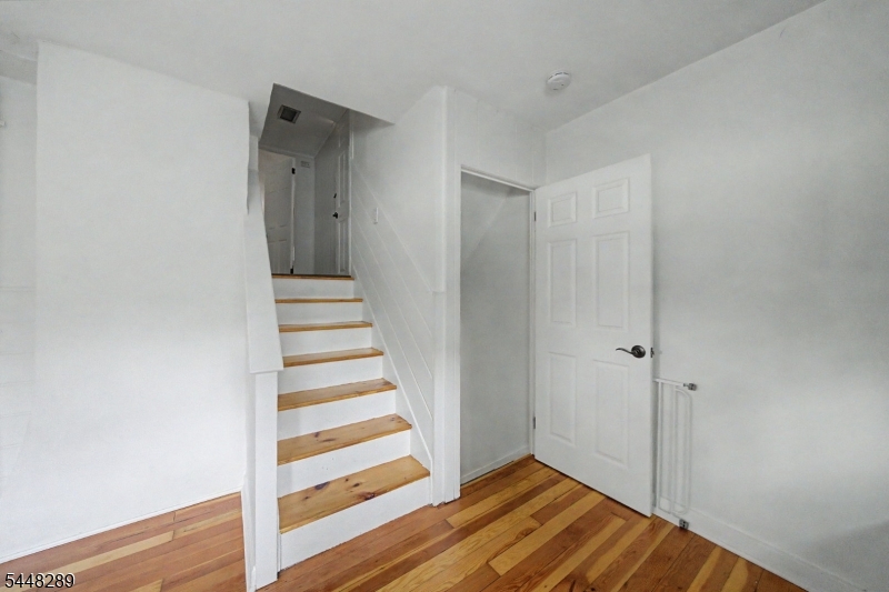 621 5th St Property Photo 21