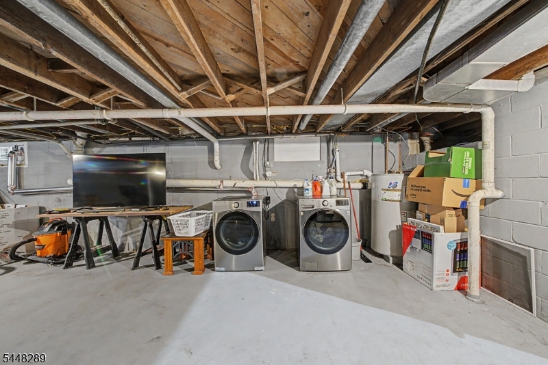 621 5th St Property Photo 31