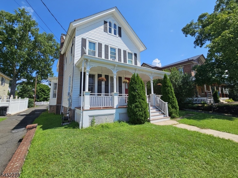 55 Park Ave Property Photo 20