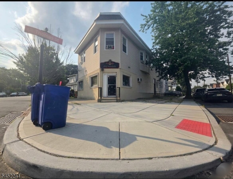 17 Maolis Ave Property Photo 1
