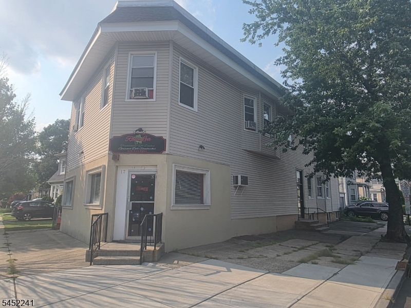 17 Maolis Ave Property Photo 21