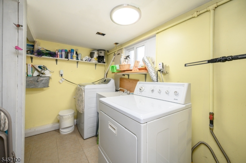 147 Claremont Ave Property Photo 13