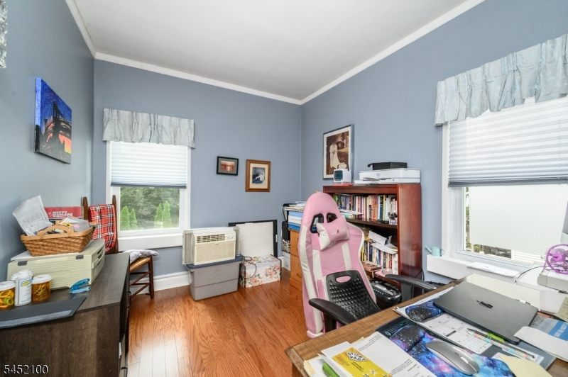 147 Claremont Ave Property Photo 22
