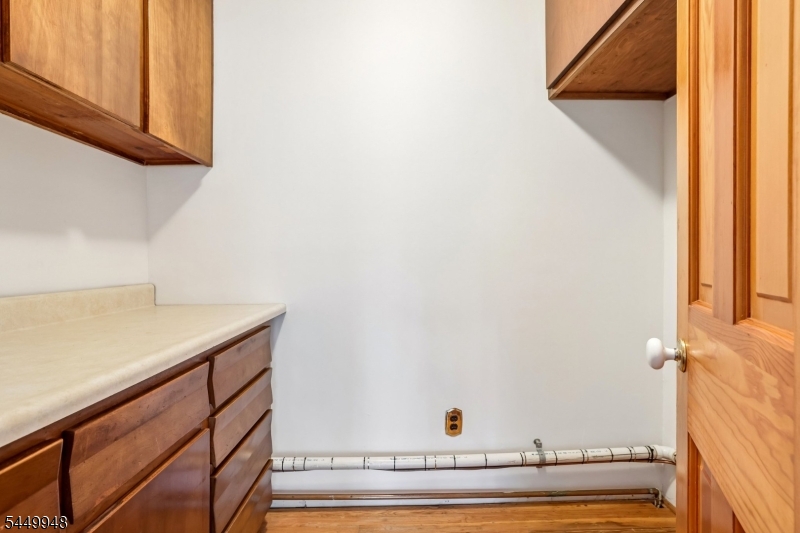 488 Cedar Ln Property Photo 17