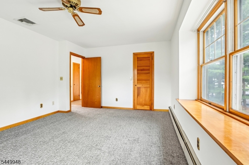 488 Cedar Ln Property Photo 23