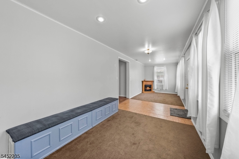 73 Berkeley Ave Property Photo 8