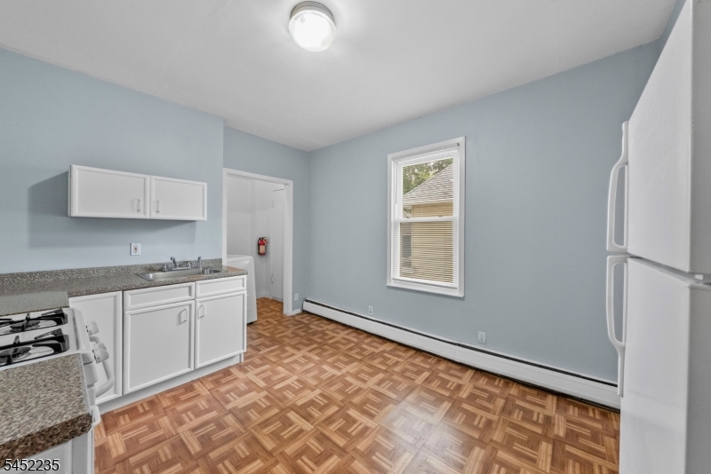 73 Berkeley Ave Property Photo 27