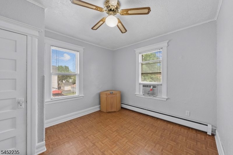 73 Berkeley Ave Property Photo 29