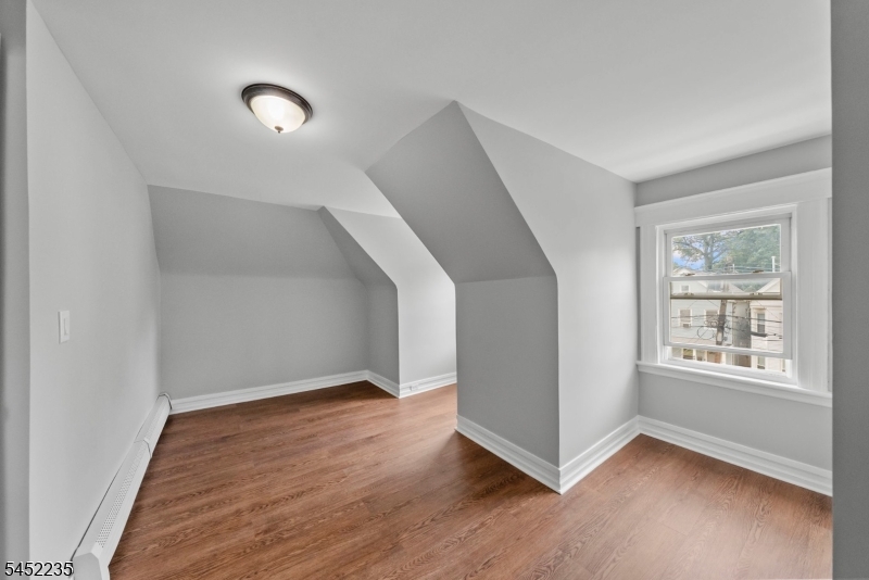 73 Berkeley Ave Property Photo 40