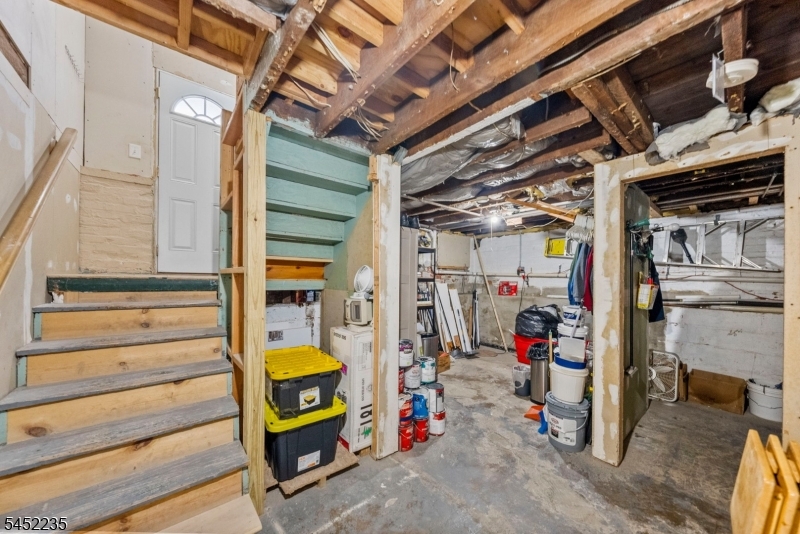 73 Berkeley Ave Property Photo 42
