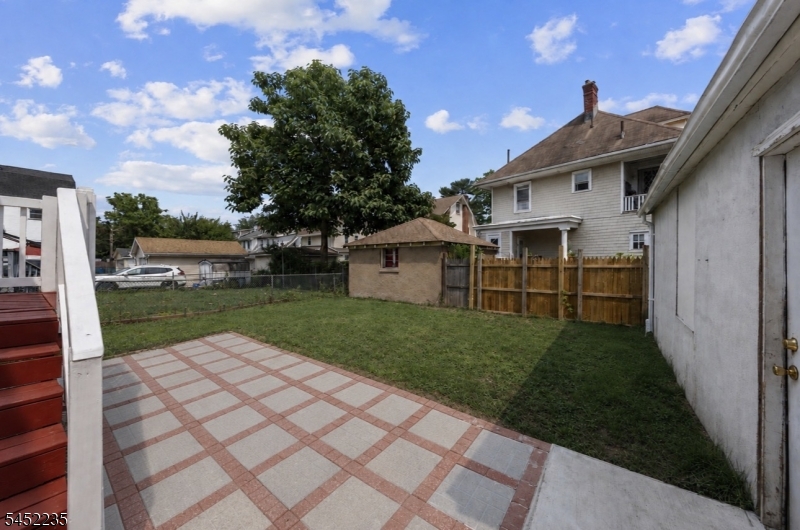 73 Berkeley Ave Property Photo 46