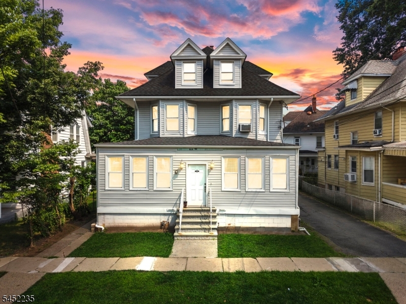 73 Berkeley Ave Property Photo 49