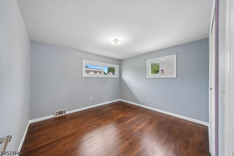 23 W Henry Pl Property Photo 13