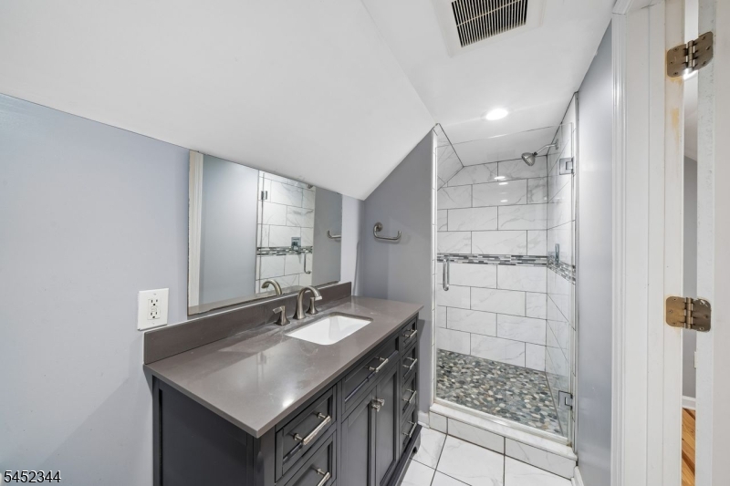 23 W Henry Pl Property Photo 23
