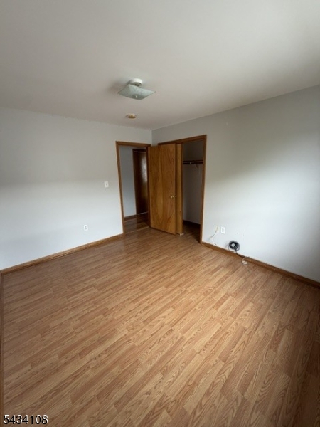 821 Jackson Ave 2 Property Photo 8
