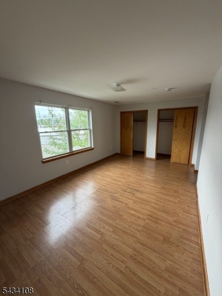 821 Jackson Ave 2 Property Photo 14