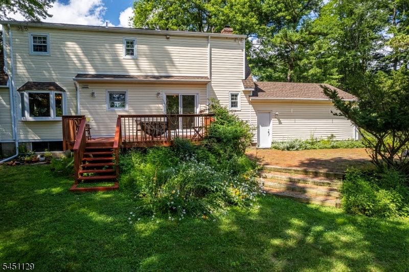5 Pepper Ln Property Photo 33