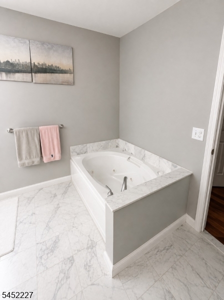 125 The Promenade 125 Property Photo 21