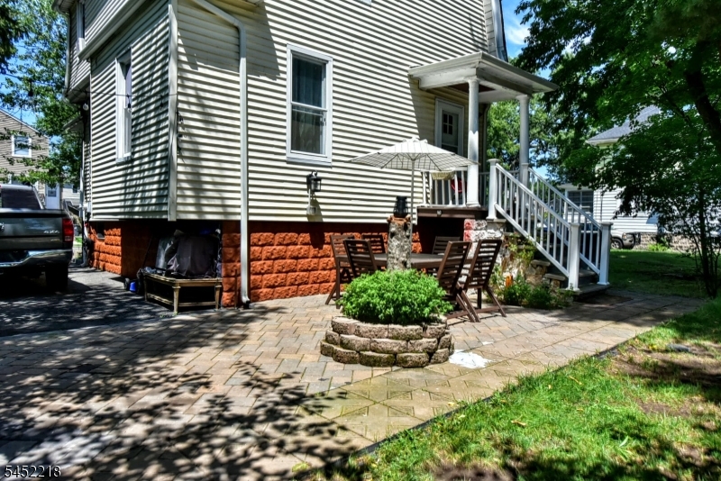 257 Epps Ave Property Photo 23