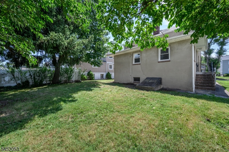 120 Besler Ave Property Photo 41