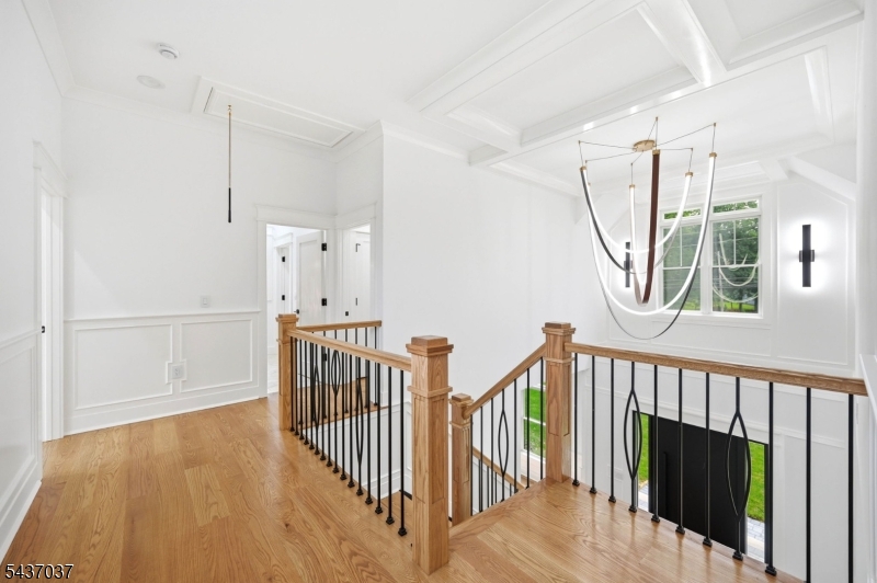 274 Hillside Ave Property Photo 14